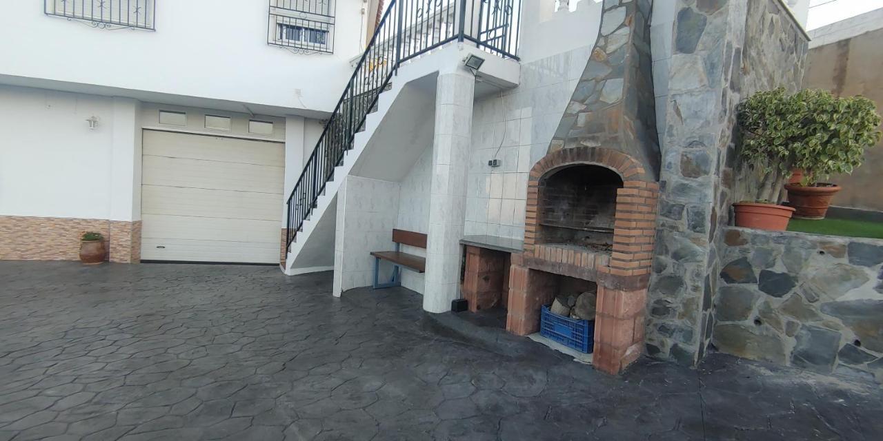 Villa Del Carmen Almayate Alto Eksteriør billede